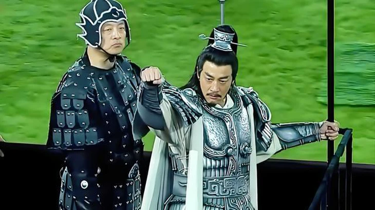 Hà Nhuận Đông - Ảnh 2.
