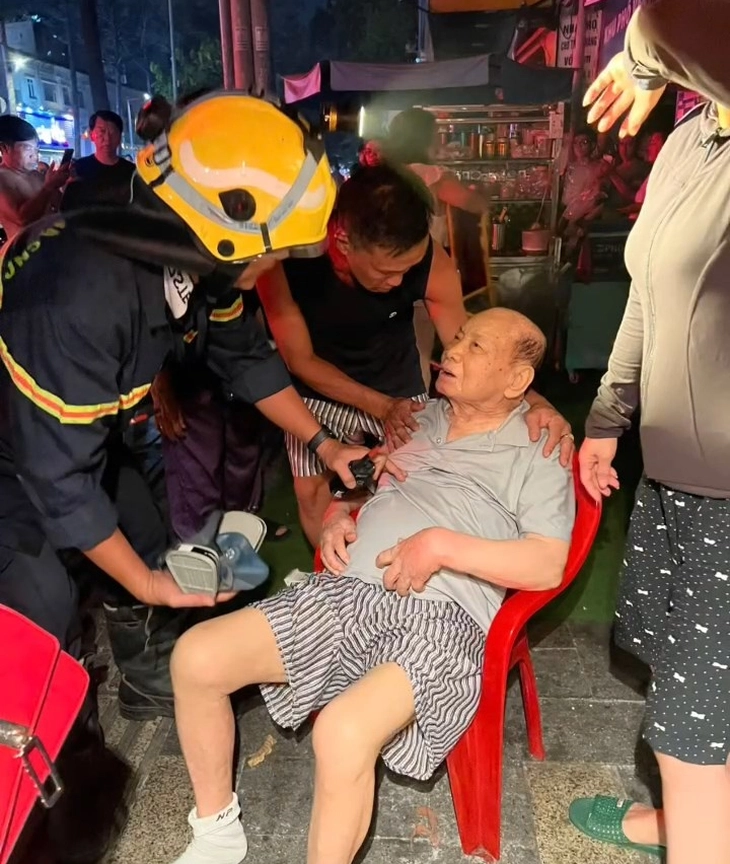 cháy Trần Hưng Đạo - Ảnh 3.