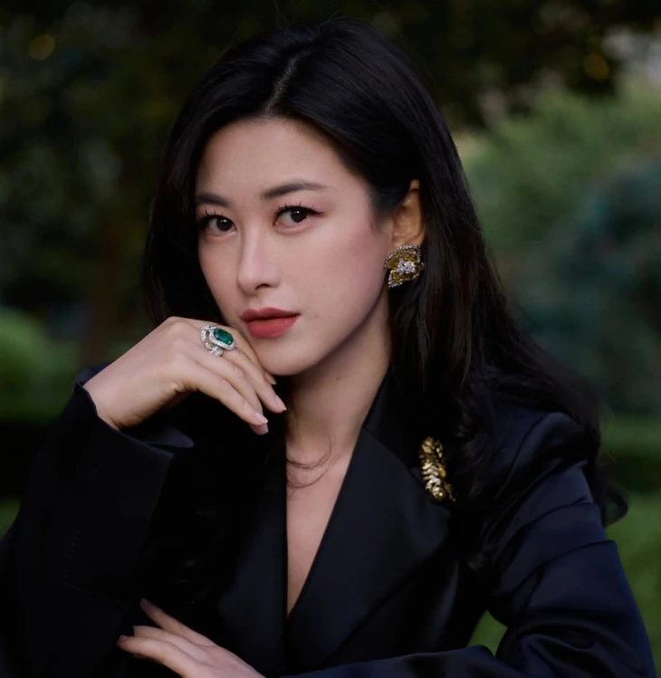 Chu Châu, 'phú quý hoa' bùng nổ cùng Mật Ngữ Kỷ - Ảnh 1.