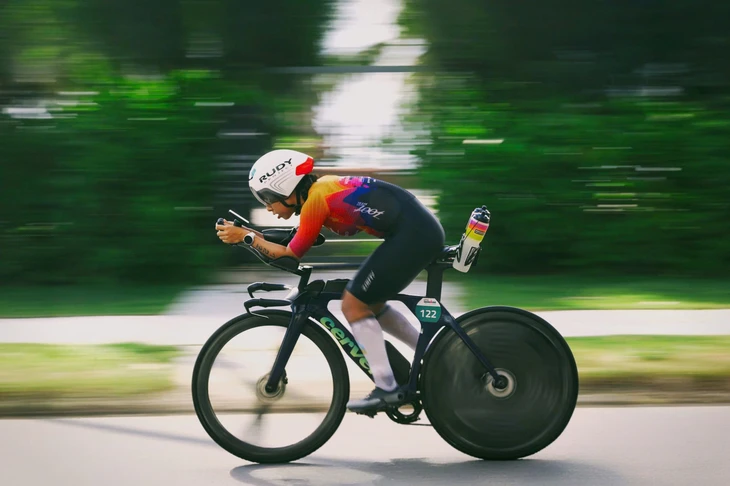 VĐV Việt Nam lỡ hẹn top 3 tại cuộc đua IRONMAN toàn phần ở Đà Nẵng - Ảnh 3.