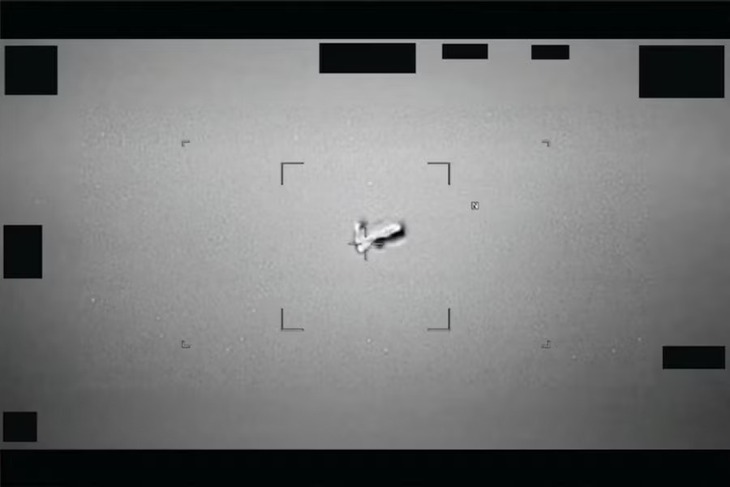 UFO - Ảnh 2.