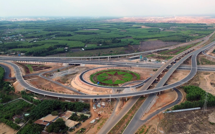 Đồng Nai có tên ‘Đại lộ Nguyễn Hữu Cảnh' dài hơn 15 km - Ảnh 2.