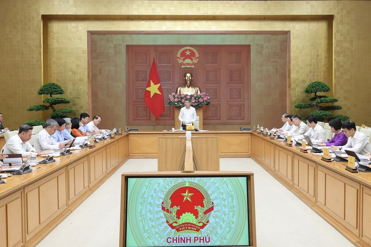  Trao đổi trực tiếp một tiếng là giải quyết thông suốt, phát văn bản cả tháng không xong - Ảnh 1.