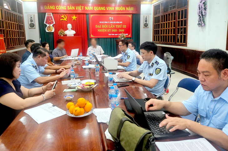 Hai doanh nghiệp đầu mối bị phạt 320 triệu đồng vì vi phạm về dự trữ xăng dầu - Ảnh 1.