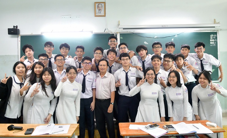học sinh giỏi - Ảnh 2.