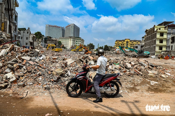 Khu phố Vạn Kiếp - Ảnh 10.