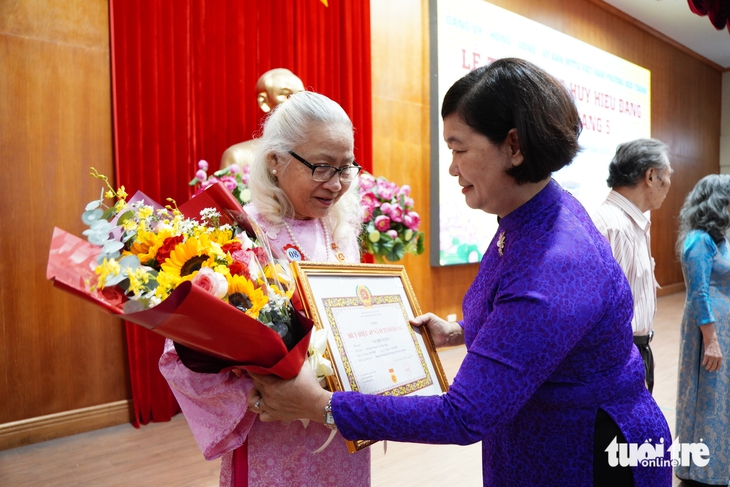 Phường Bến Thành lan tỏa giá trị tư tưởng Hồ Chí Minh trong từng khu phố, mỗi gia đình - Ảnh 2.