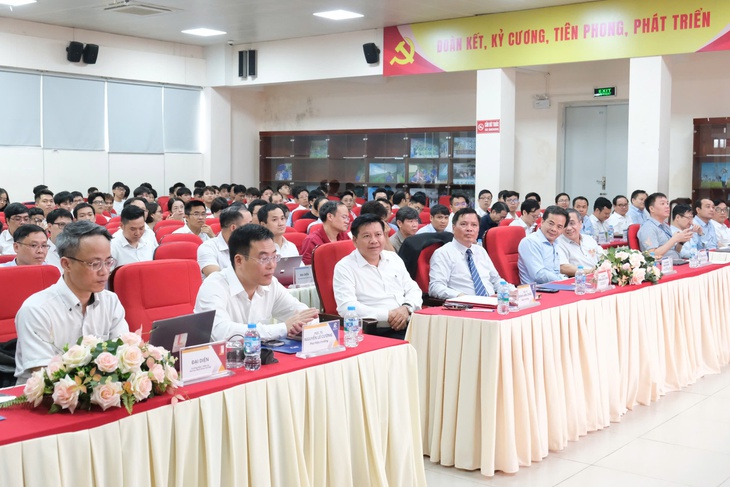Trường đại học Điện lực tổ chức hội thảo về truyền tải điện một chiều cao áp - Ảnh 3.