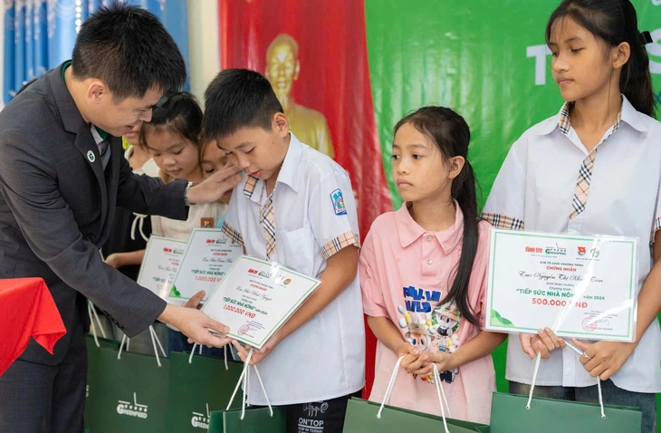 Tiếp sức nhà nông - Ảnh 2.
