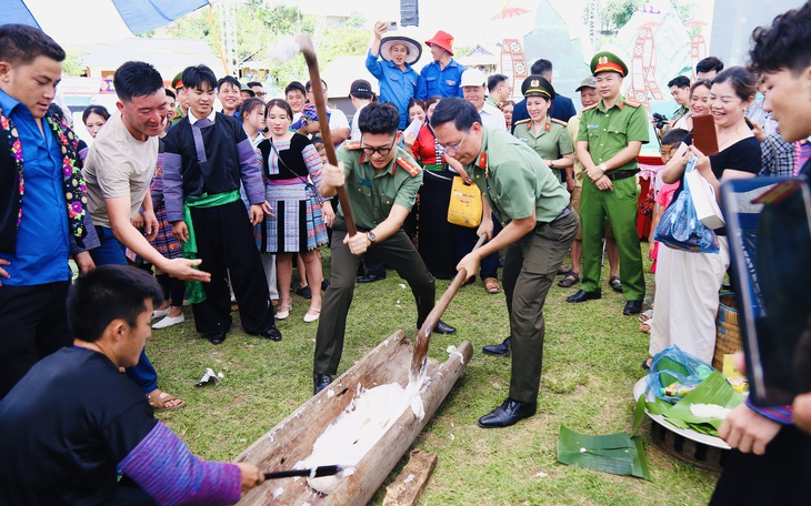 Ấn tượng chương trình nghệ thuật 'Vì bình yên bản làng' tại Sơn La - Ảnh 11.