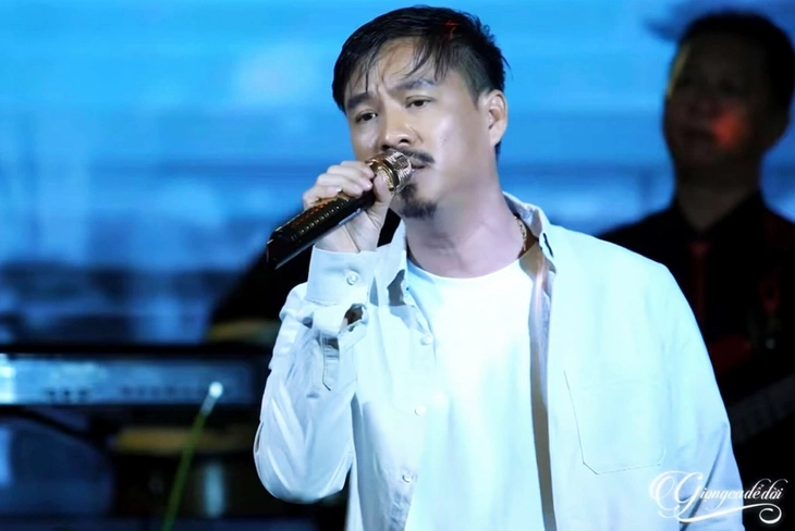 Quang Lập bolero - Ảnh 1.