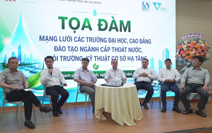 Sức ép 'chuyển đổi kép' ngành nước: Lời giải từ dữ liệu cho bài toán thất thoát 50% - Ảnh 2.