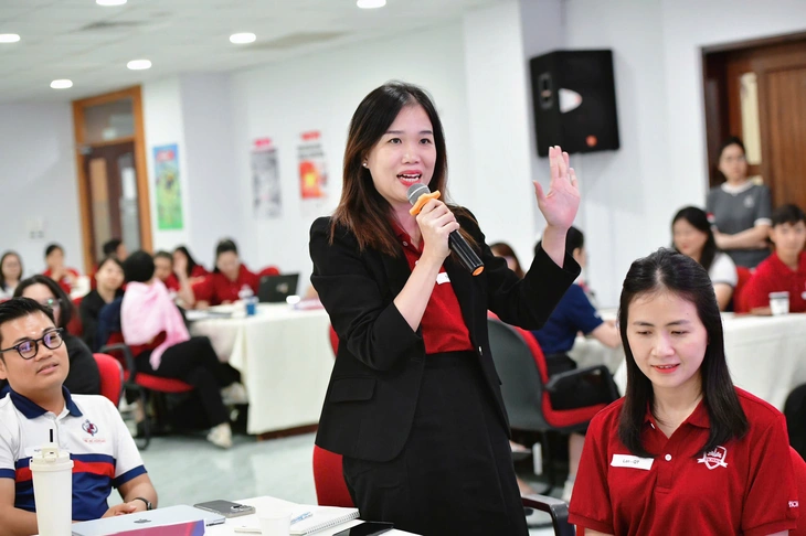 Báo Tuổi Trẻ tập huấn truyền thông cho cán bộ, nhân viên hệ thống iSchool, UKA - Ảnh 6.