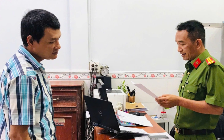Mới 24 tuổi đã chế tạo 18 khẩu súng quân dụng, bán khắp cả nước qua mạng - Ảnh 2.