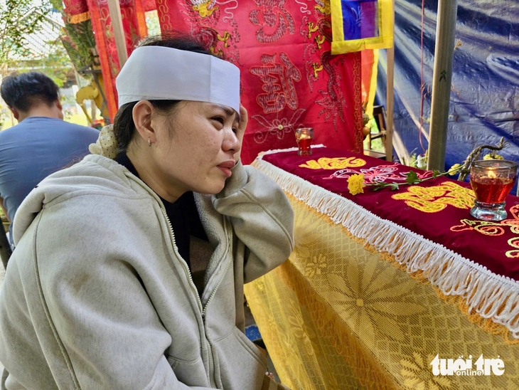 4 học sinh chết đuối: Nỗi đau xé lòng bên dòng sông Bánh Lái - Ảnh 2.