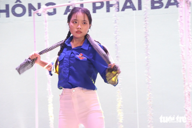 thủ lĩnh - Ảnh 19.