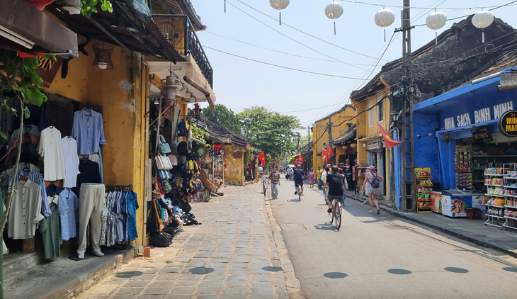phố cổ Hội An - Ảnh 2.