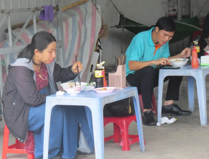 Dặm dài hủ tiếu - Kỳ 3: Người Quảng tha hương bán hủ tiếu - Ảnh 2.