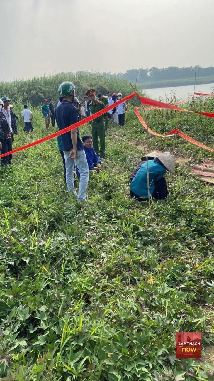 Đuối nước thương tâm trên sông Lô ở Phú Thọ, đã vớt thi thể 5 em học sinh - Ảnh 1.