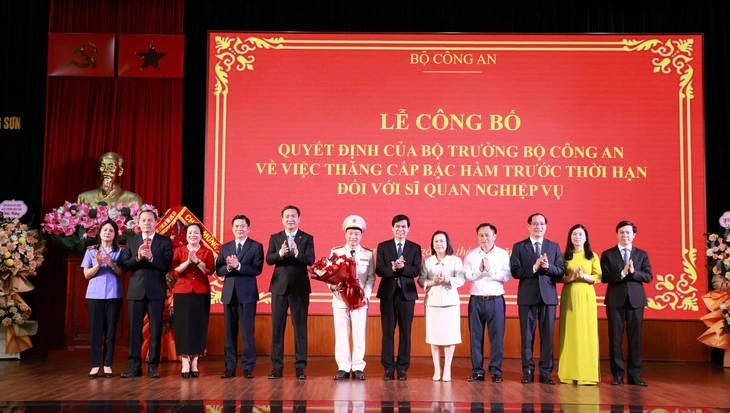 Giám đốc Công an tỉnh Lạng Sơn - Ảnh 2.