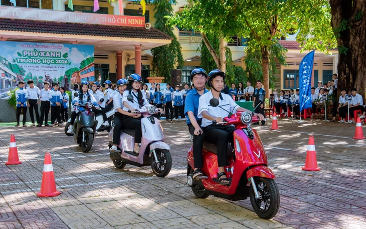 Công an TP.HCM phát hiện hơn 200 cơ sở 'độ chế' xe điện, rủi ro cháy nổ, mất an toàn giao thông - Ảnh 5.