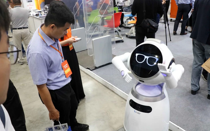 Đi thi khởi nghiệp quốc tế được hỗ trợ đến…120 triệu đồng - Ảnh 1.