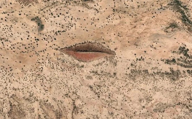 Google tạm dừng AI tạo ảnh trên Google Earth vì lo ảnh vệ tinh giả - Ảnh 2.