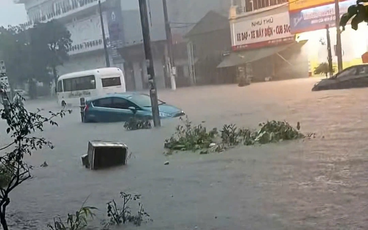 Mưa lớn làm 3 thiệt mạng và 4 người mất tích tại Trung Quốc - Ảnh 2.