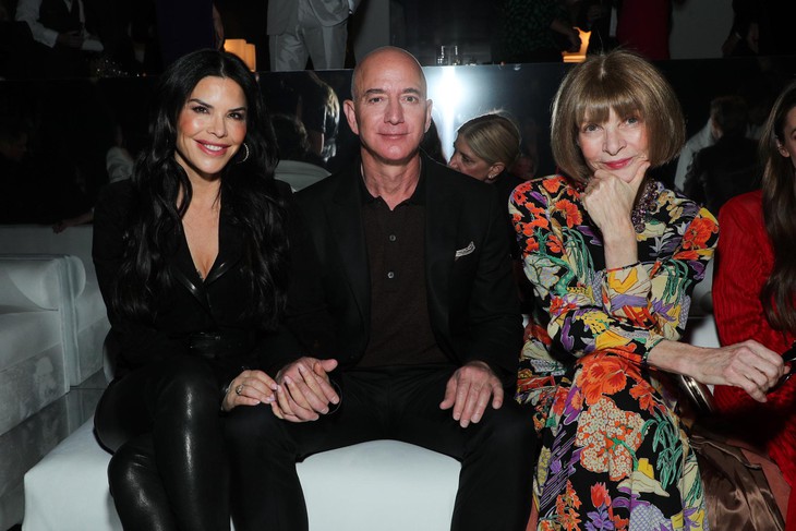 Jeff Bezos - Ảnh 2.