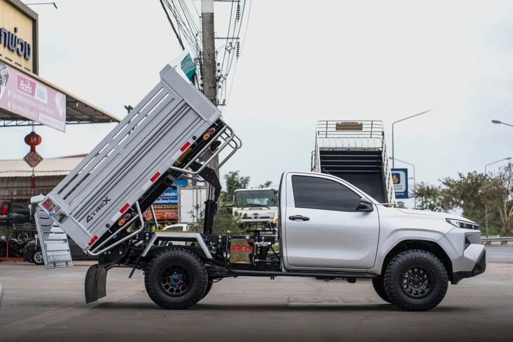Toyota Hilux - Ảnh 16.