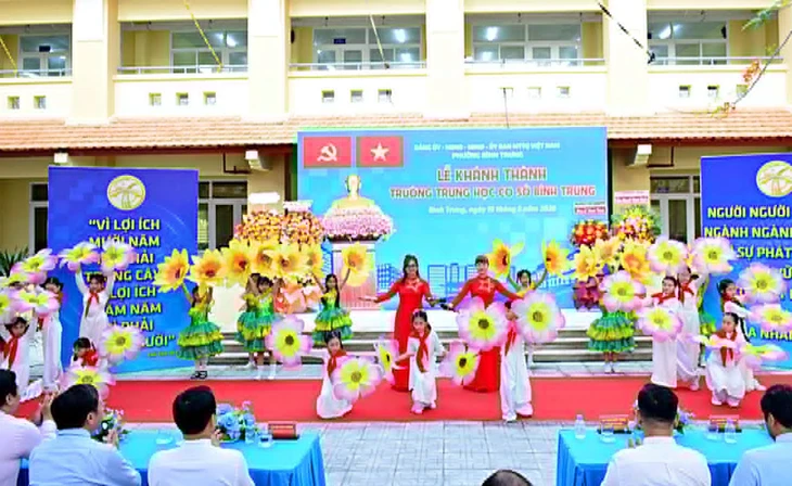 Thêm 1.000 phòng học, TP.HCM quyết giảm áp lực sĩ số lớp học - Ảnh 4. phòng học - Ảnh 4.