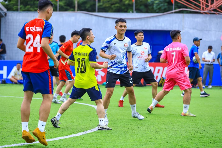 bóng đá công nhân, viên chức - Ảnh 4.