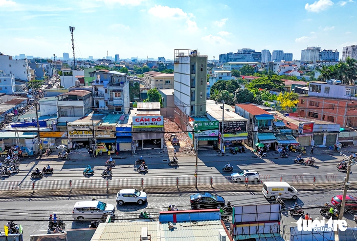Phường Hiệp Bình vào cao điểm 30 ngày tăng tốc giải phóng mặt bằng quốc lộ 13 - Ảnh 1.