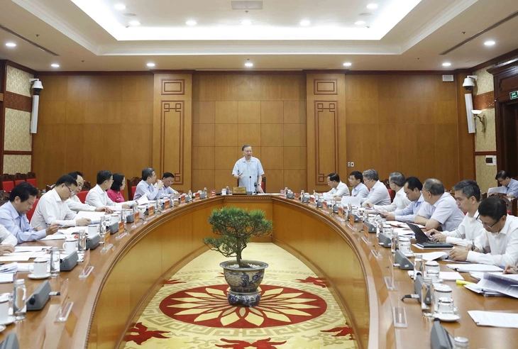Tổng Bí thư, Chủ tịch nước: Không để nguồn lực quốc gia nằm im trong thủ tục, tâm lý sợ trách nhiệm - Ảnh 2.