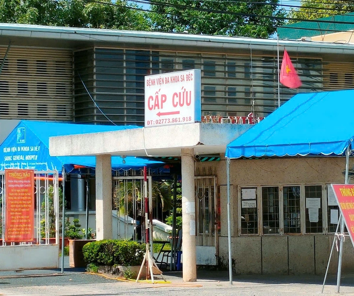 NGỘ ĐỘC - Ảnh 1.