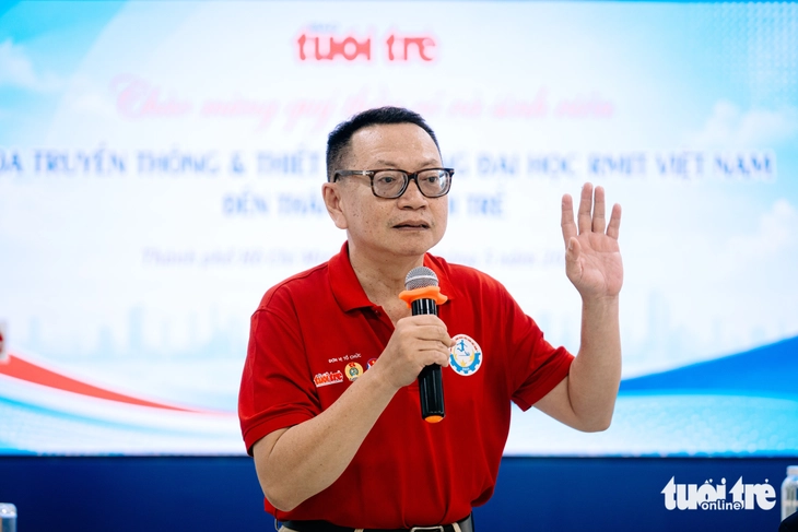 Sinh viên RMIT Việt Nam khám phá quy trình sản xuất tin quốc tế tại báo Tuổi Trẻ - Ảnh 2. báo Tuổi Trẻ - Ảnh 2.