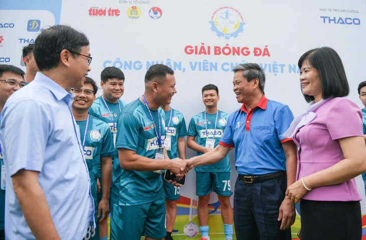 bóng đá công nhân, viên chức - Ảnh 4.