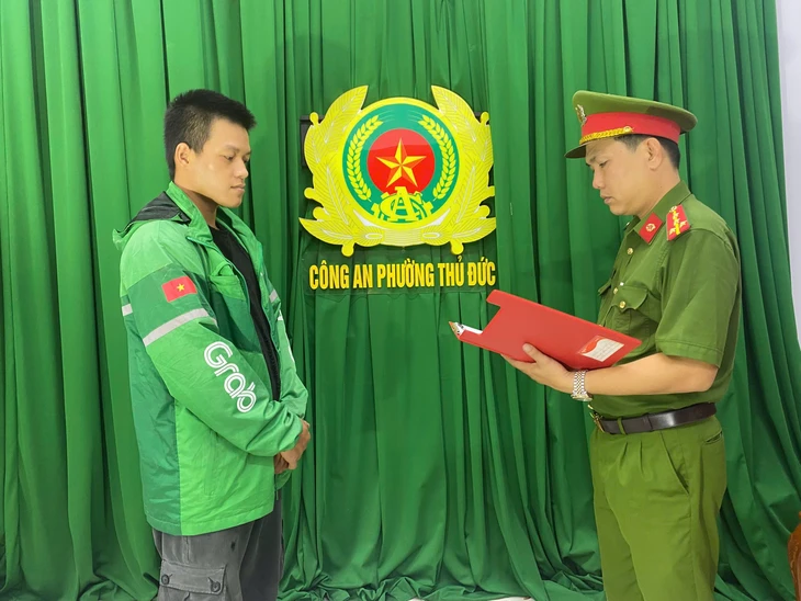 xe ôm công nghệ - Ảnh 1.