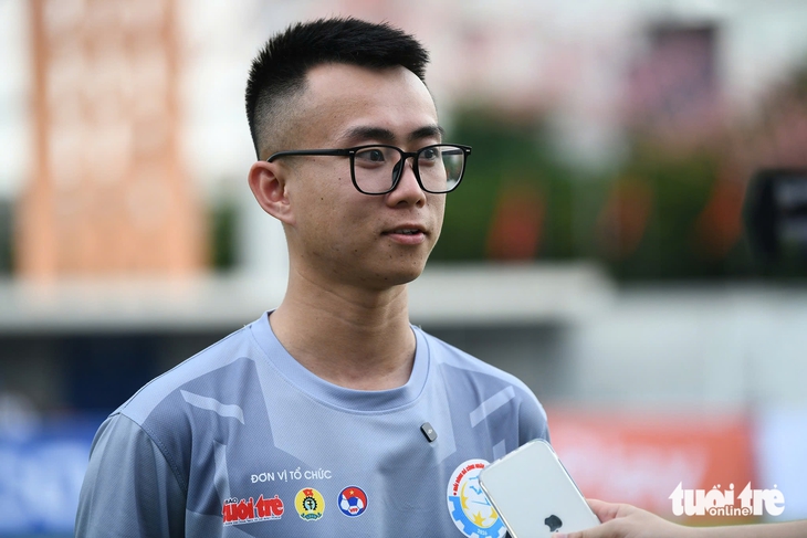 giải bóng đá công nhân - Ảnh 2.