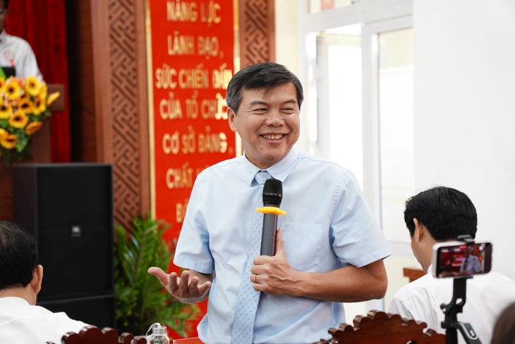 Đảng ủy các cơ quan Đảng TP.HCM thi báo cáo viên giỏi, tìm người 'vừa hồng, vừa chuyên' - Ảnh 5.