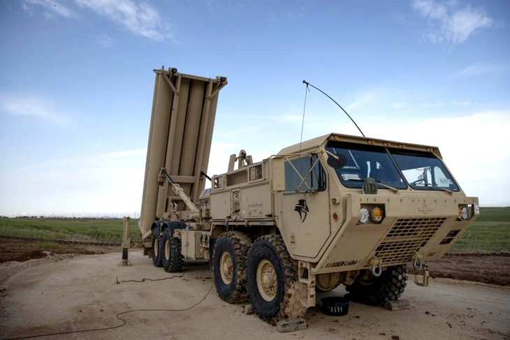 Washington Post: Mỹ tốn hơn 1/2 kho tên lửa THAAD để bảo vệ Israel trước Iran - Ảnh 1.