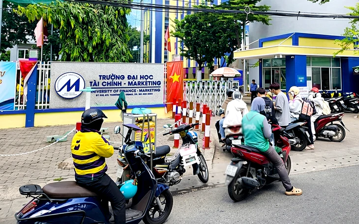 Giảng viên đại học chỉ có bằng cử nhân: Bằng cấp hay năng lực, đâu là thước đo giảng viên? - Ảnh 3.