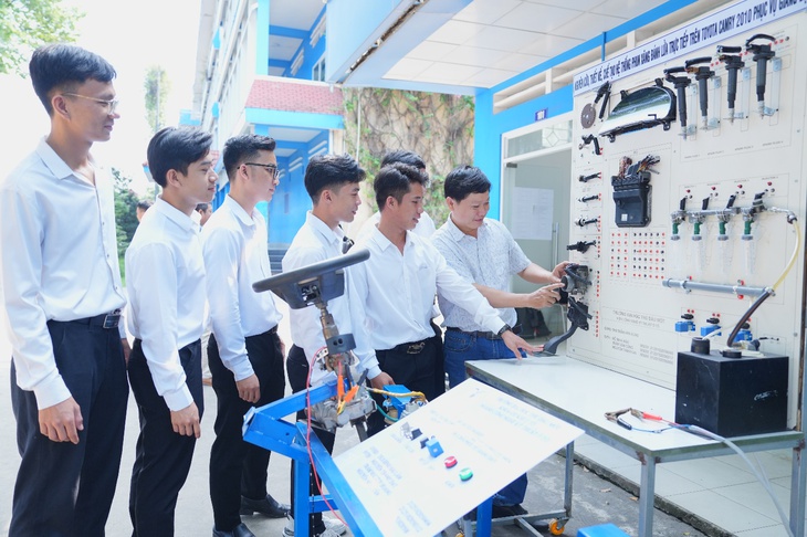Trường đại học Thủ Dầu Một - Ảnh 3.