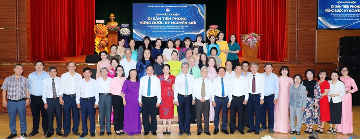 tiếng Anh - Ảnh 2.