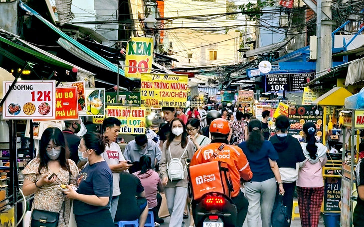 Quy hoạch điểm kinh doanh, xử lý mạnh tay để dẹp lấn chiếm vỉa hè - Ảnh 3.
