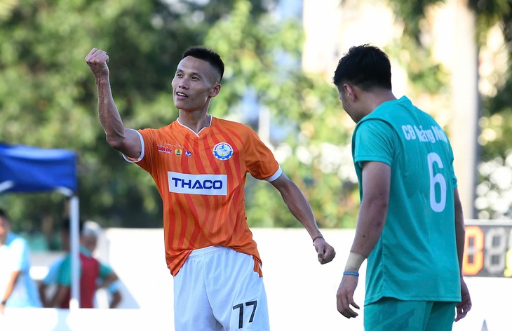 Công đoàn Ngân Hàng Việt Nam vô địch vòng loại phía Bắc Giải bóng đá công nhân, viên chức Việt Nam - Ảnh 2.
