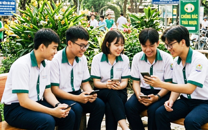 Không thể giao trẻ em cho mạng xã hội: Cần phiên bản riêng thay vì cấm - Ảnh 2.
