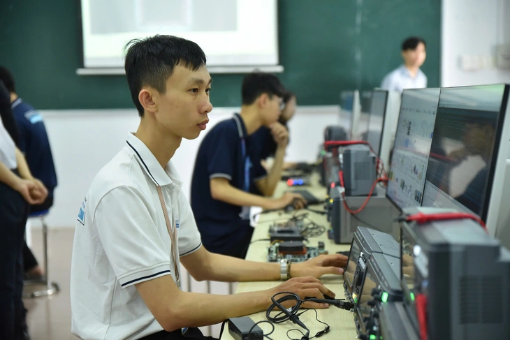 nghiên cứu khoa học - Ảnh 2.