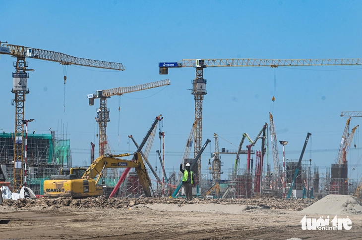 sân vận động - Ảnh 13.