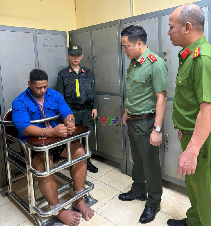 Trung tướng Mai Hoàng: Mọi hành vi vi phạm pháp luật trên lãnh thổ Việt Nam đều được xử lý nghiêm - Ảnh 2.